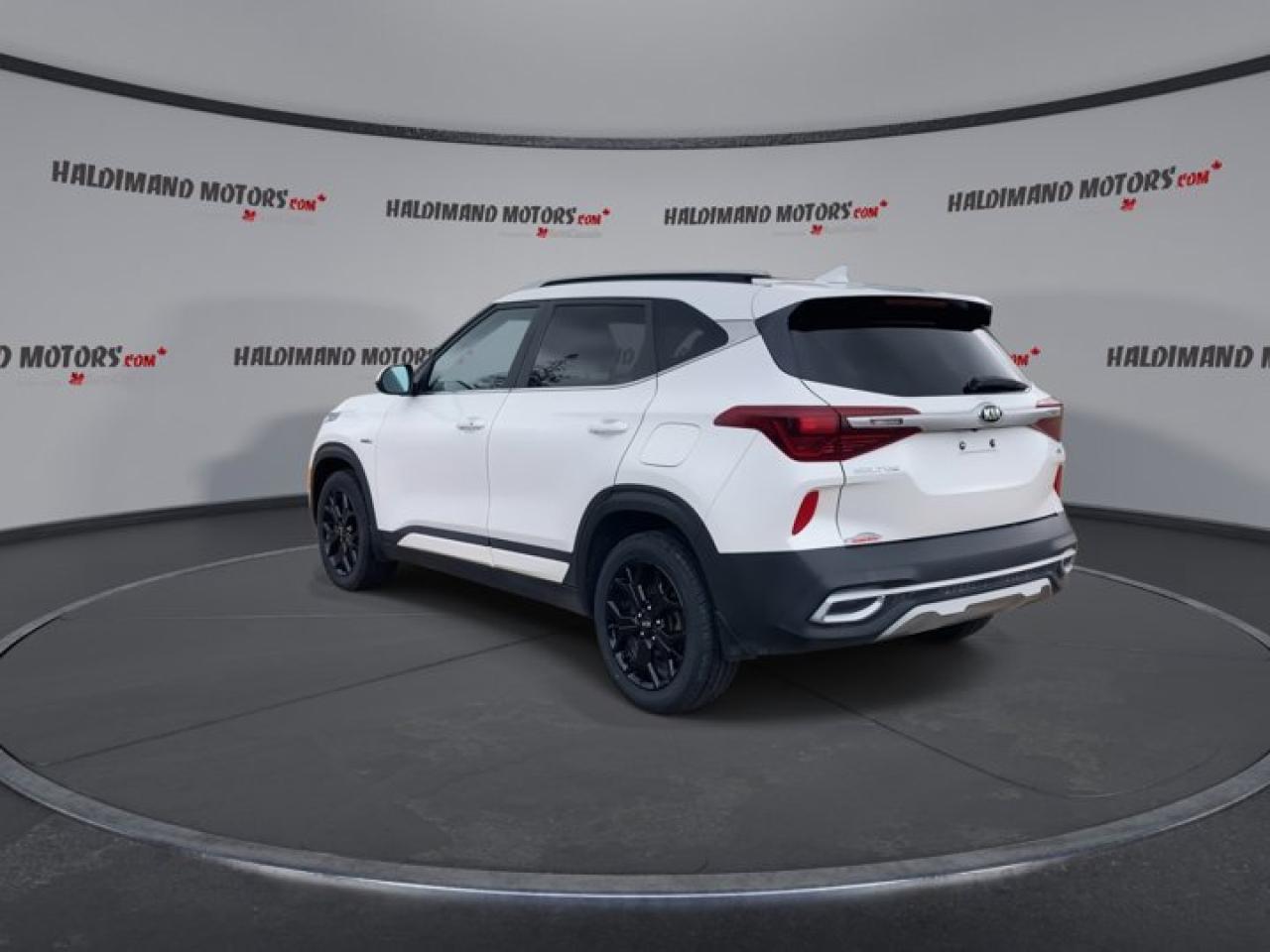 2021 Kia Seltos EX PREMIUM AWD Photo