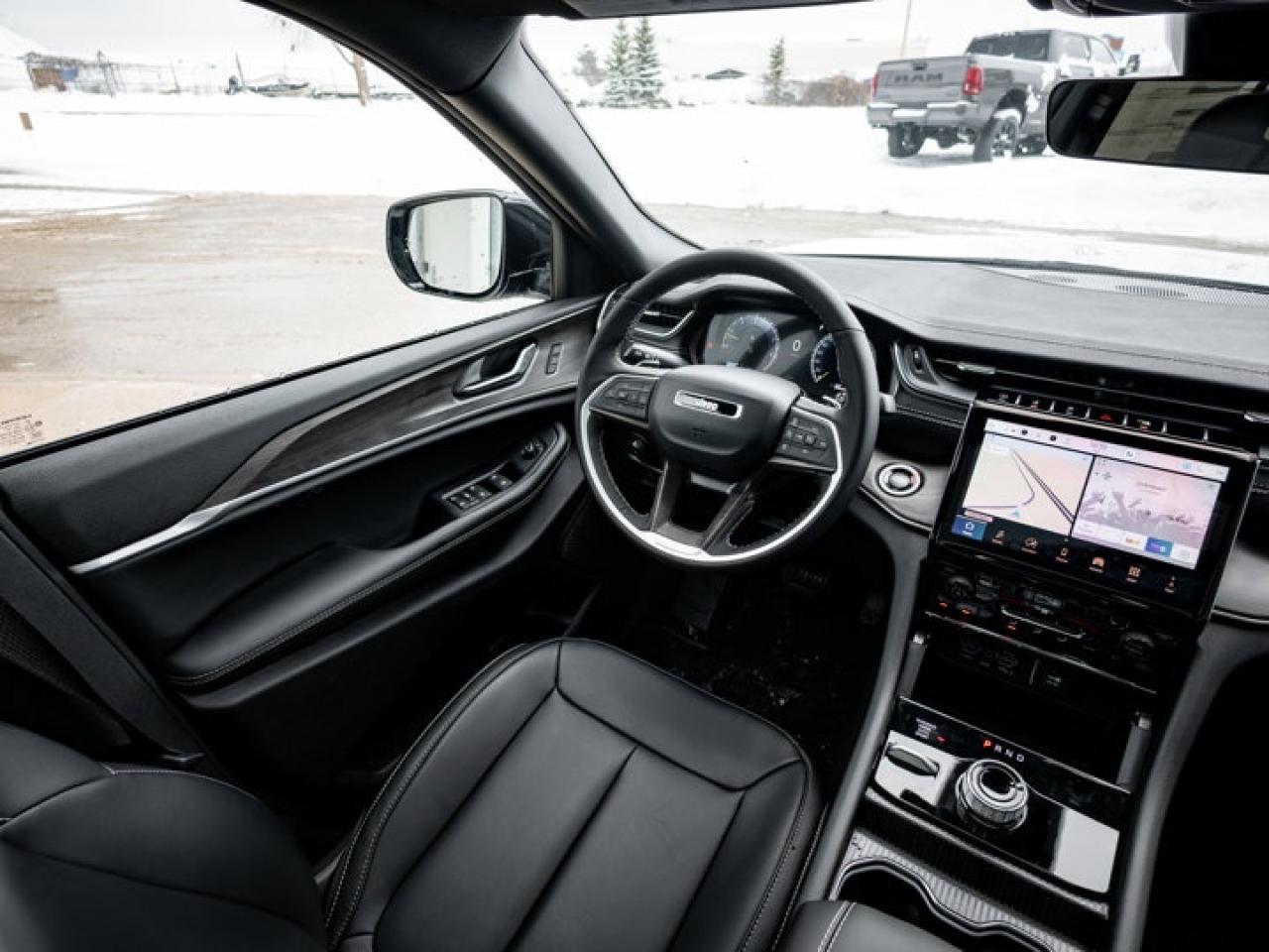 2025 Jeep Grand Cherokee Limited Photo