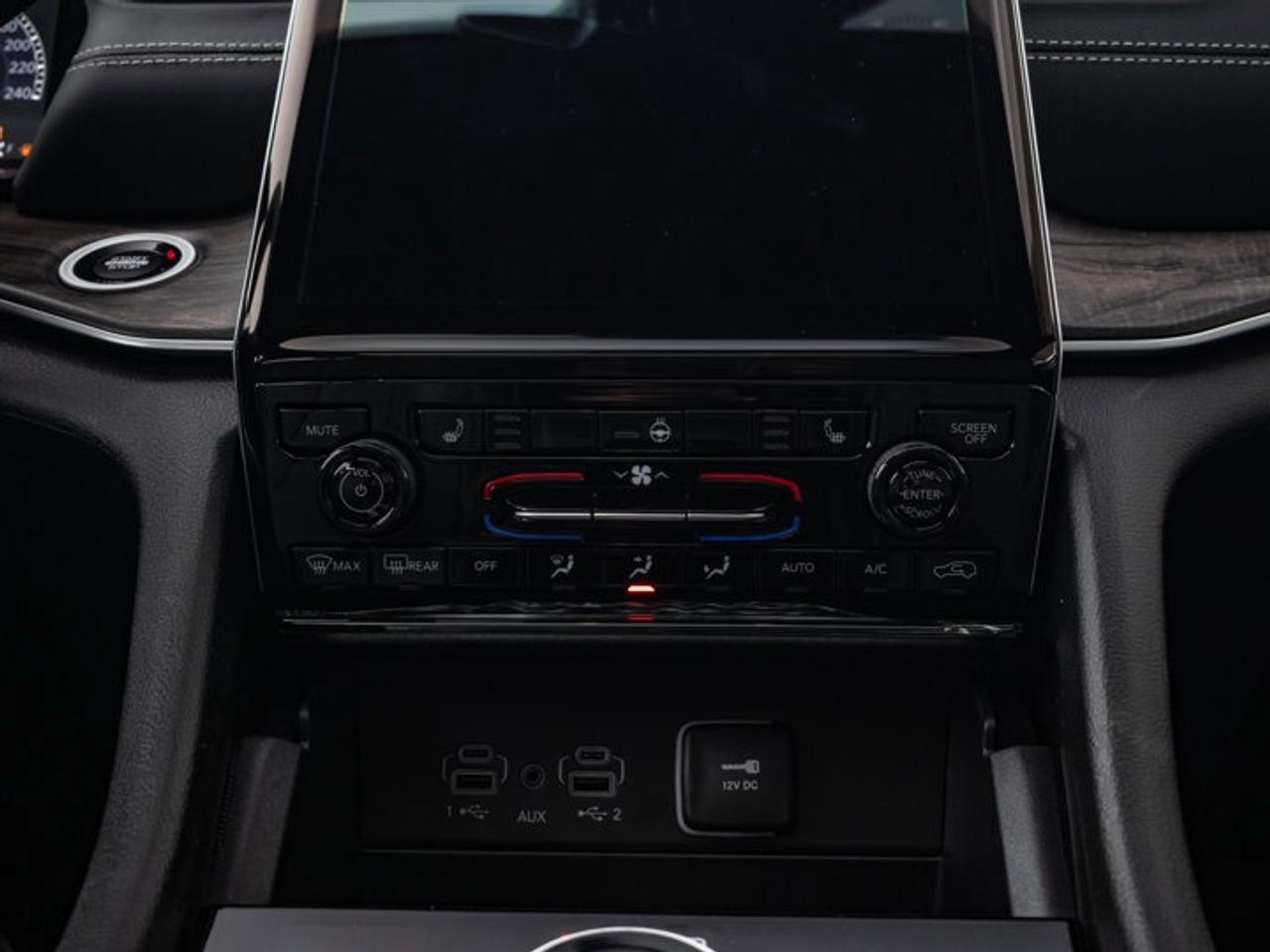 2025 Jeep Grand Cherokee Limited Photo