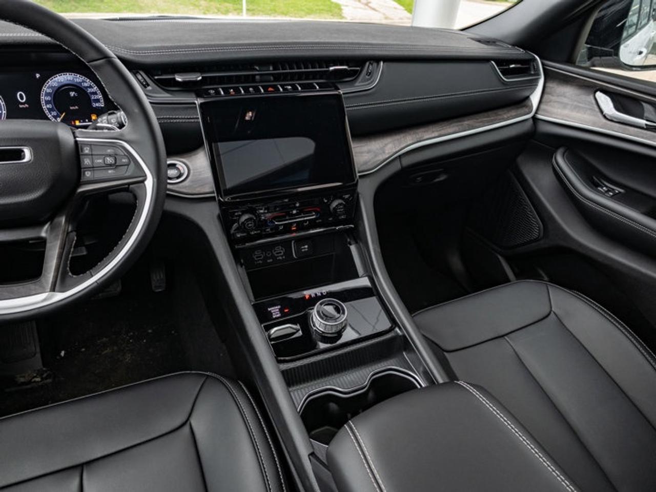 2025 Jeep Grand Cherokee Limited Photo