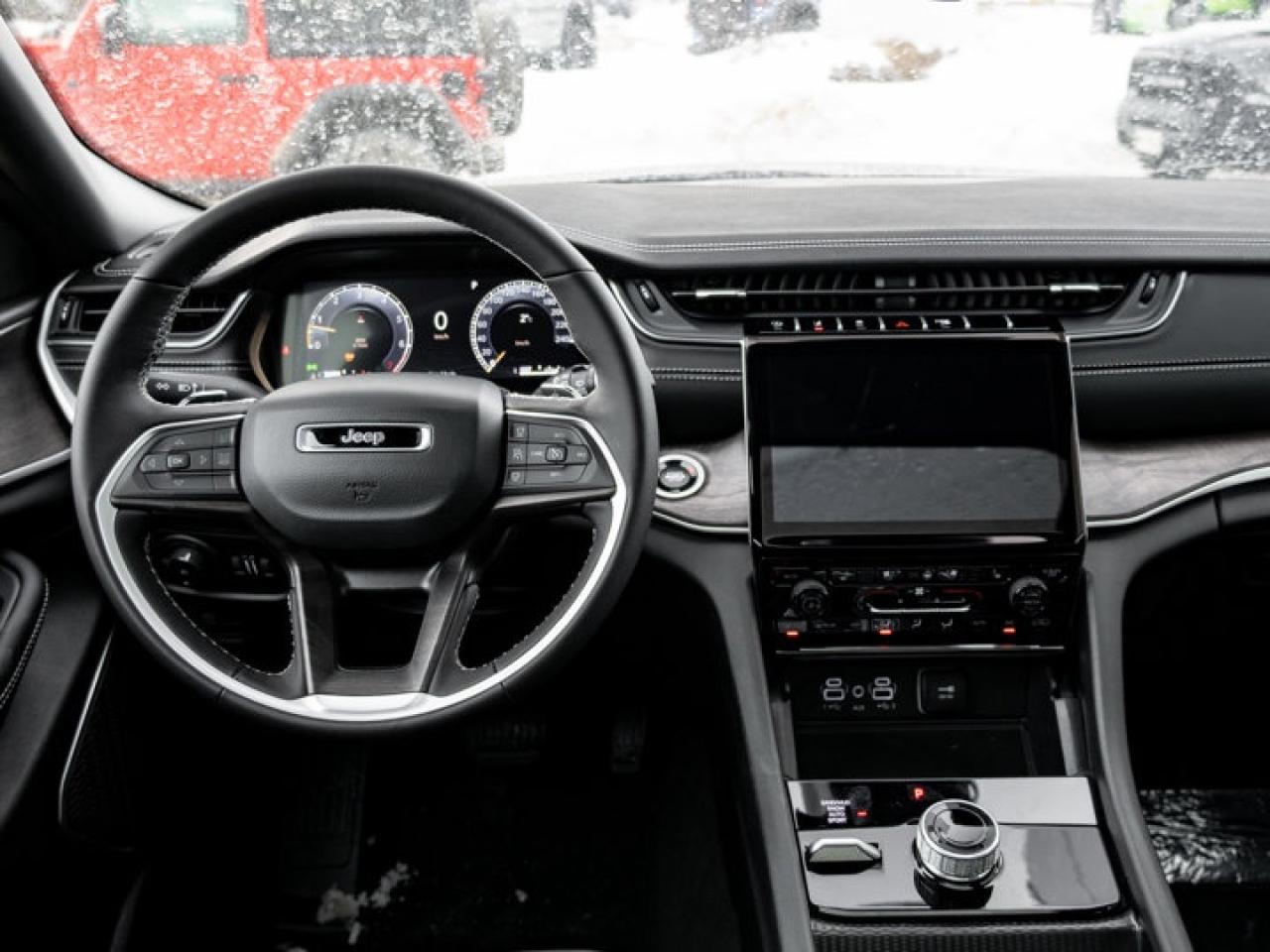 2025 Jeep Grand Cherokee L Limited Photo