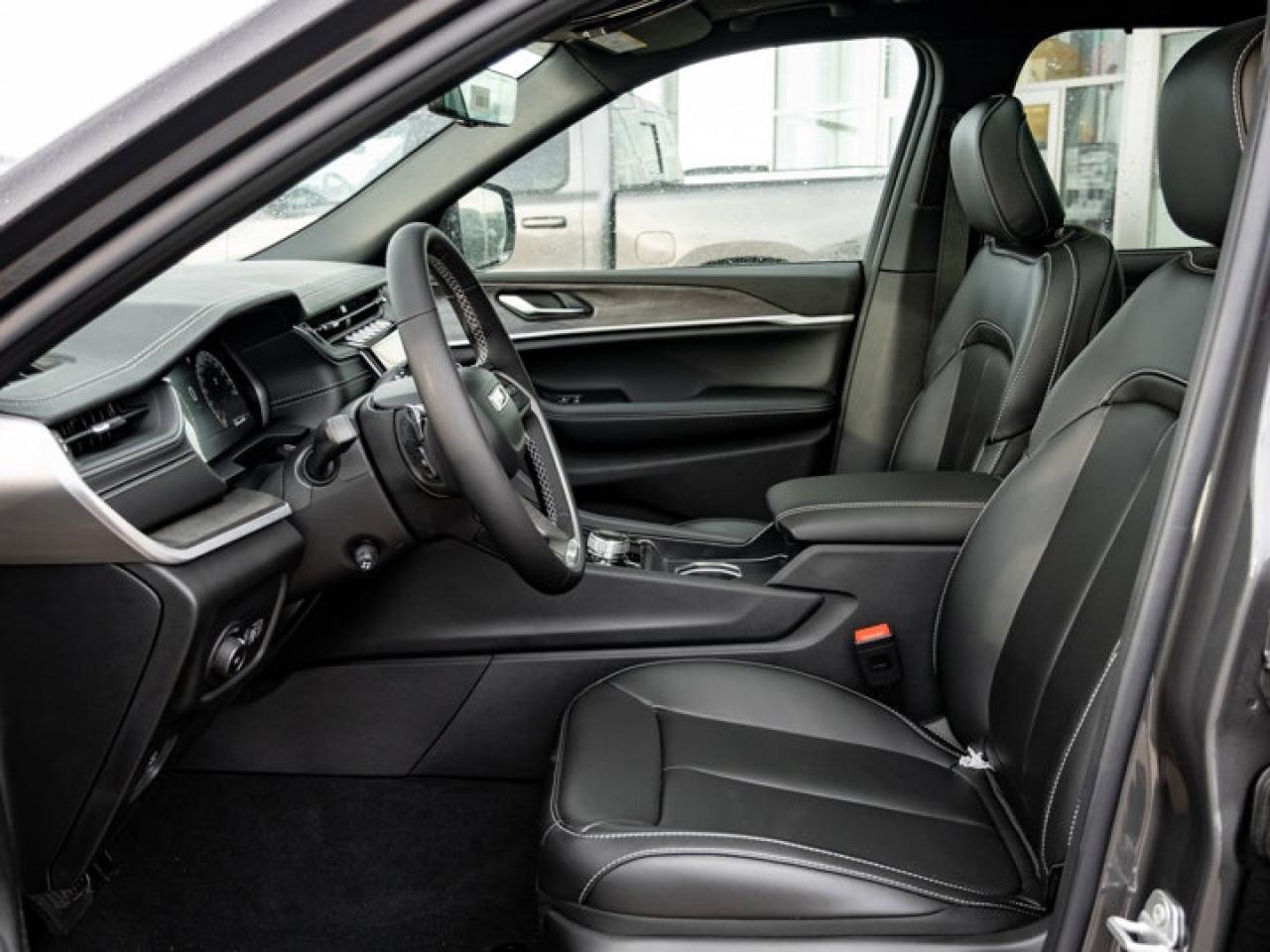 2025 Jeep Grand Cherokee L Limited Photo