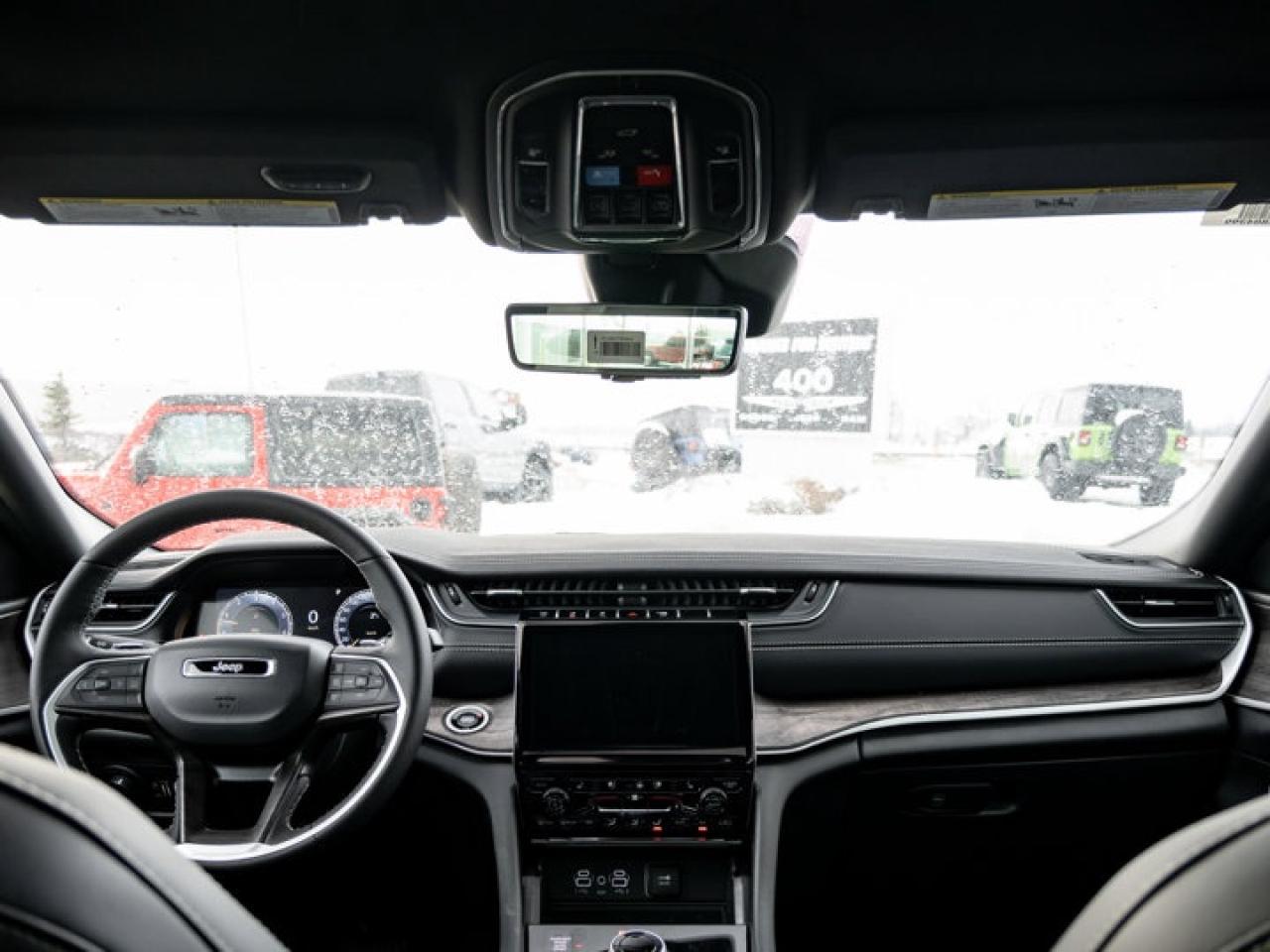 2025 Jeep Grand Cherokee L Limited Photo