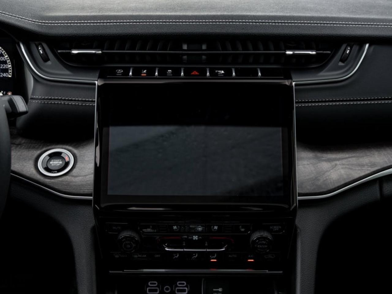 2025 Jeep Grand Cherokee L Limited Photo