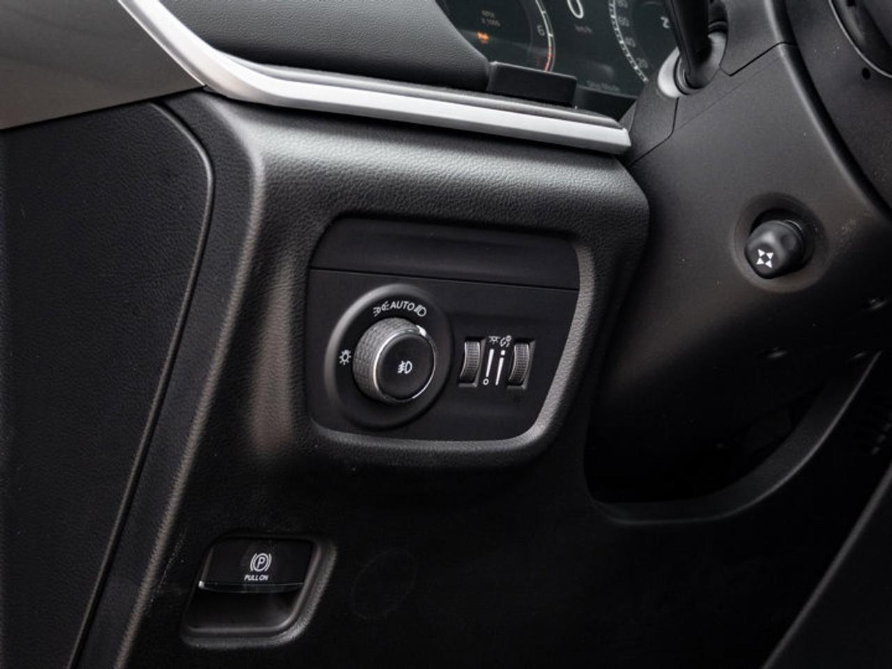 2025 Jeep Grand Cherokee L Limited Photo