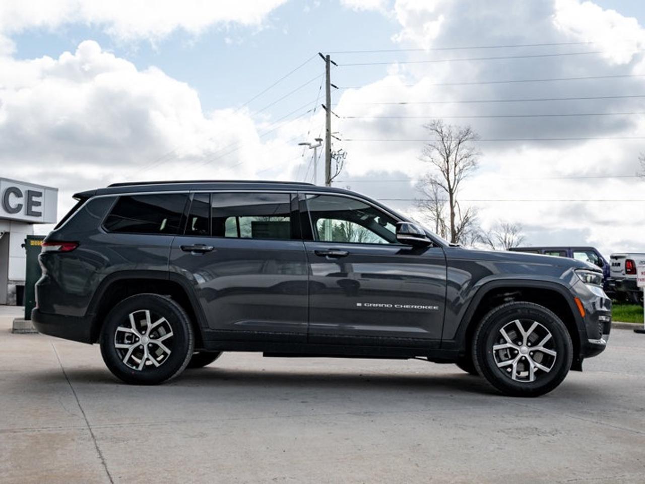 2025 Jeep Grand Cherokee L Limited Photo