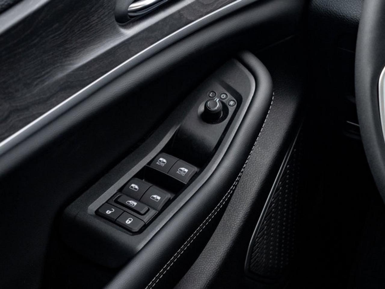 2025 Jeep Grand Cherokee L Limited Photo
