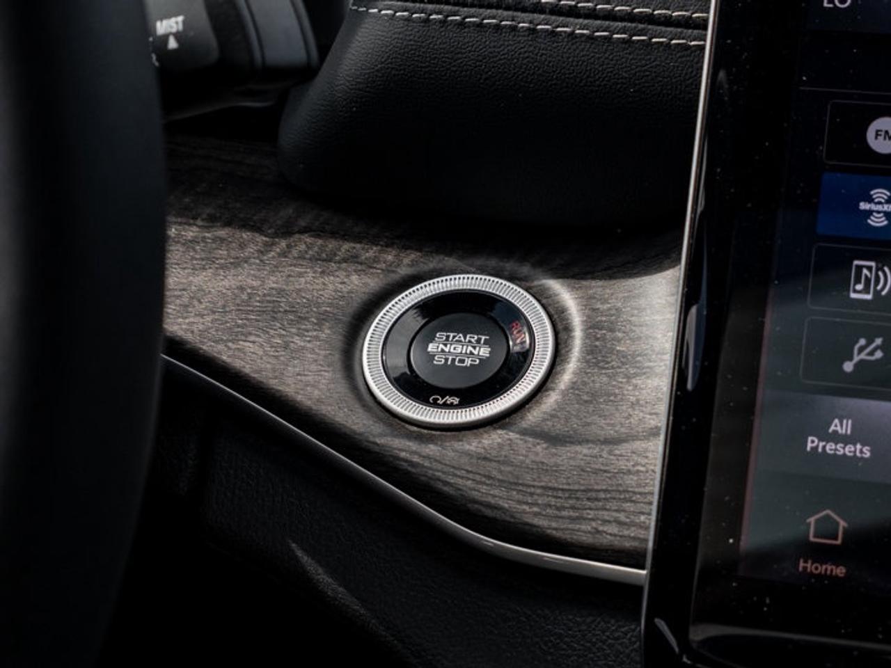 2025 Jeep Grand Cherokee L Limited Photo