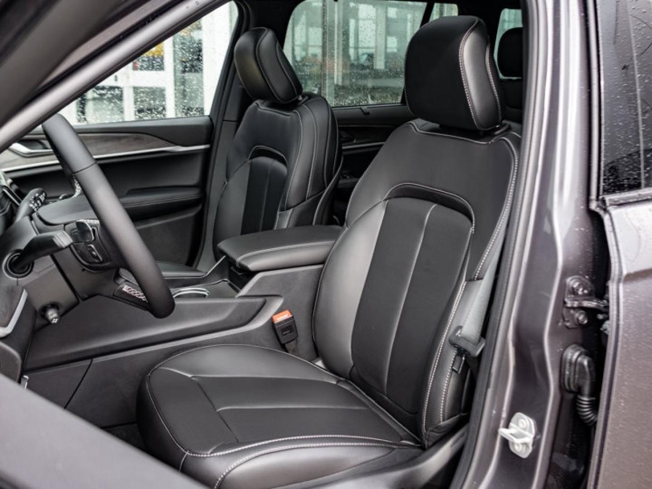 2025 Jeep Grand Cherokee Limited Photo