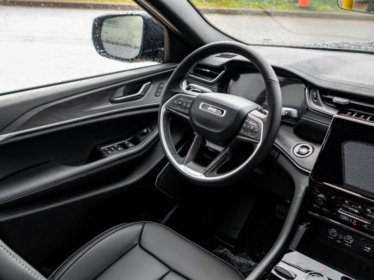 2025 Jeep Grand Cherokee Limited Photo