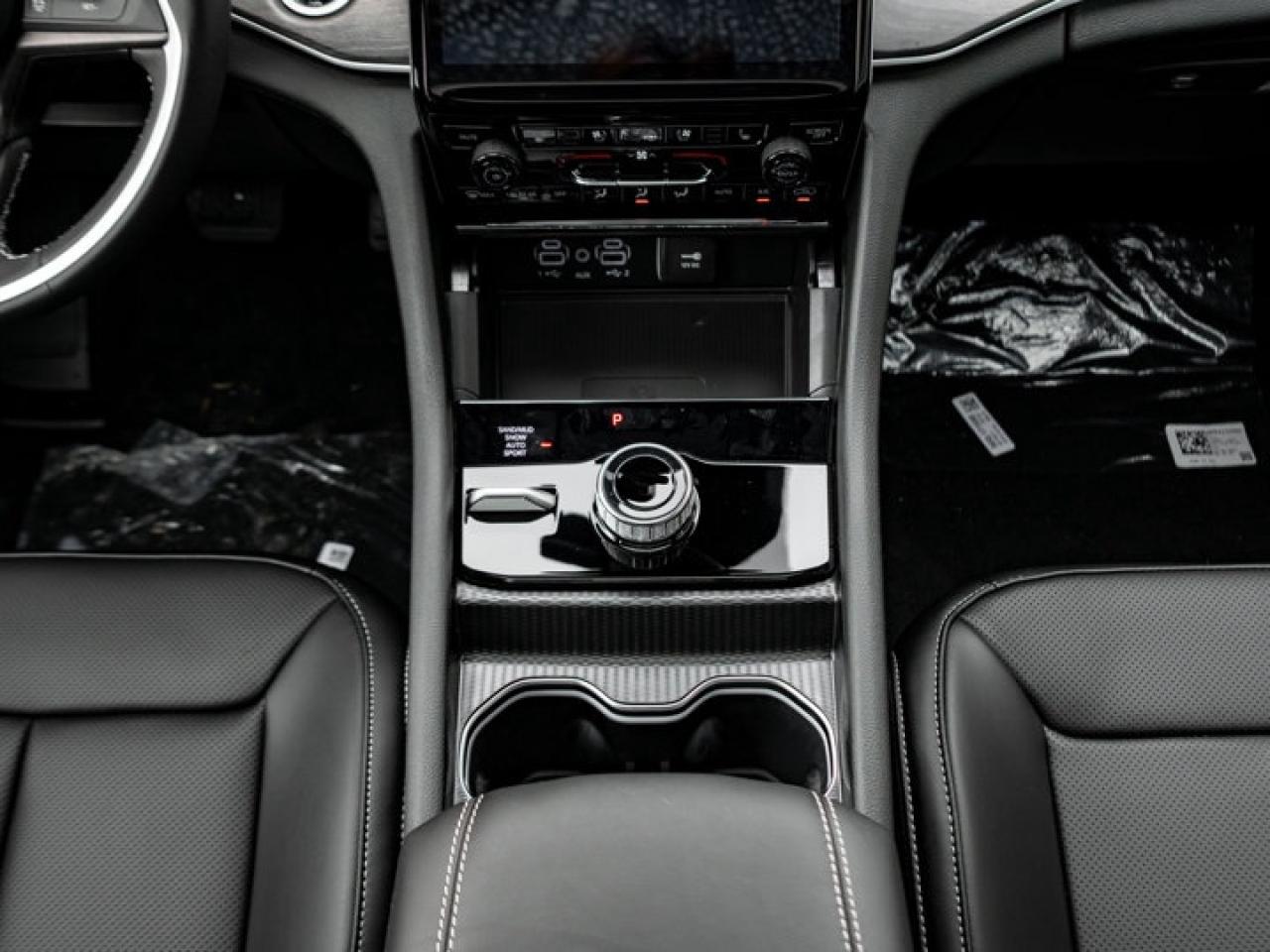 2025 Jeep Grand Cherokee Limited Photo