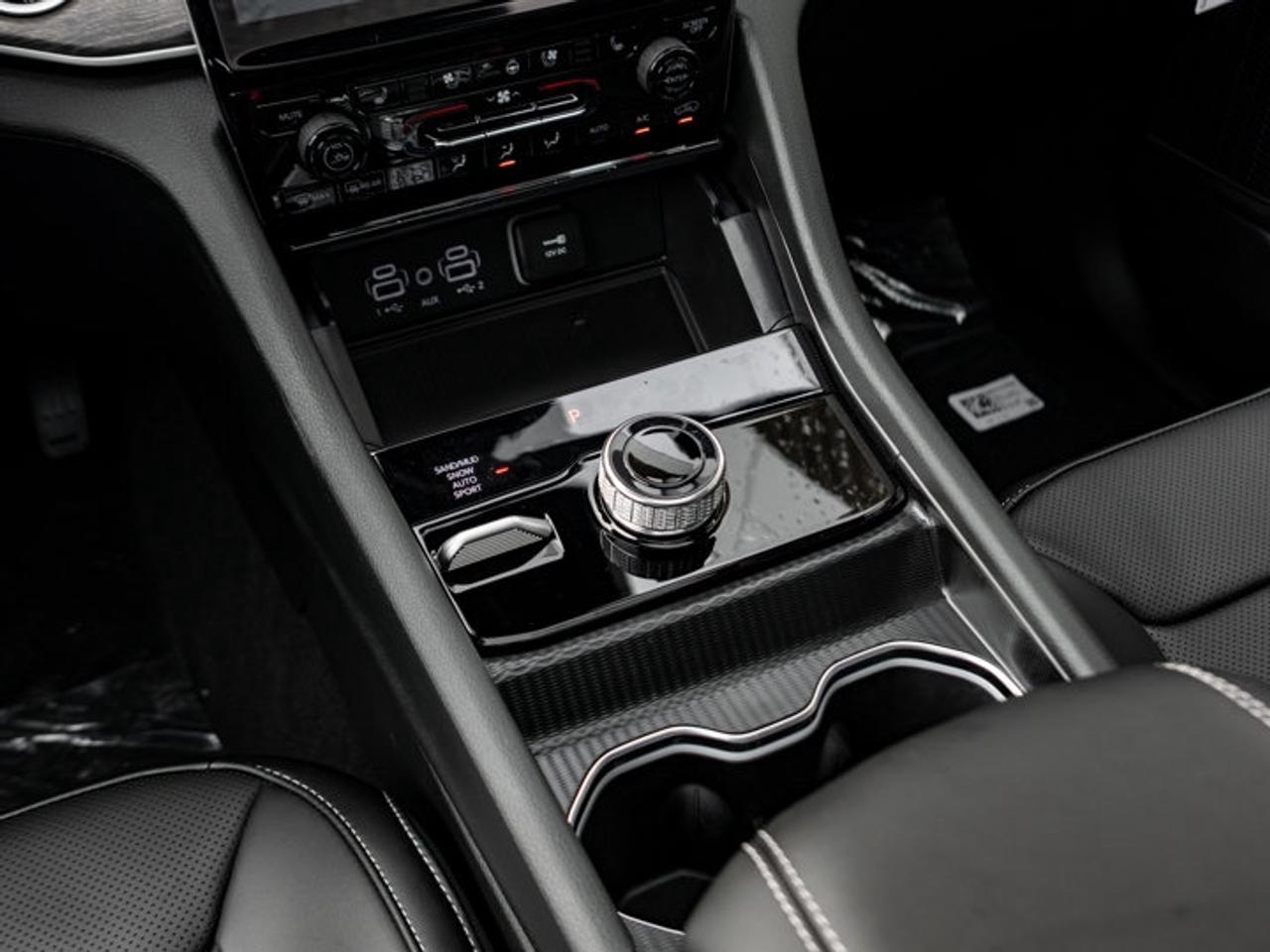 2025 Jeep Grand Cherokee Limited Photo