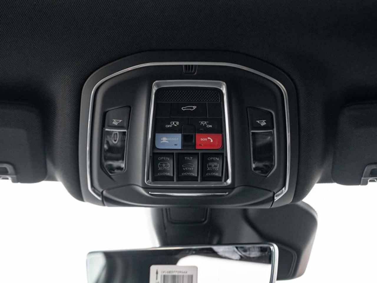 2025 Jeep Grand Cherokee Limited Photo