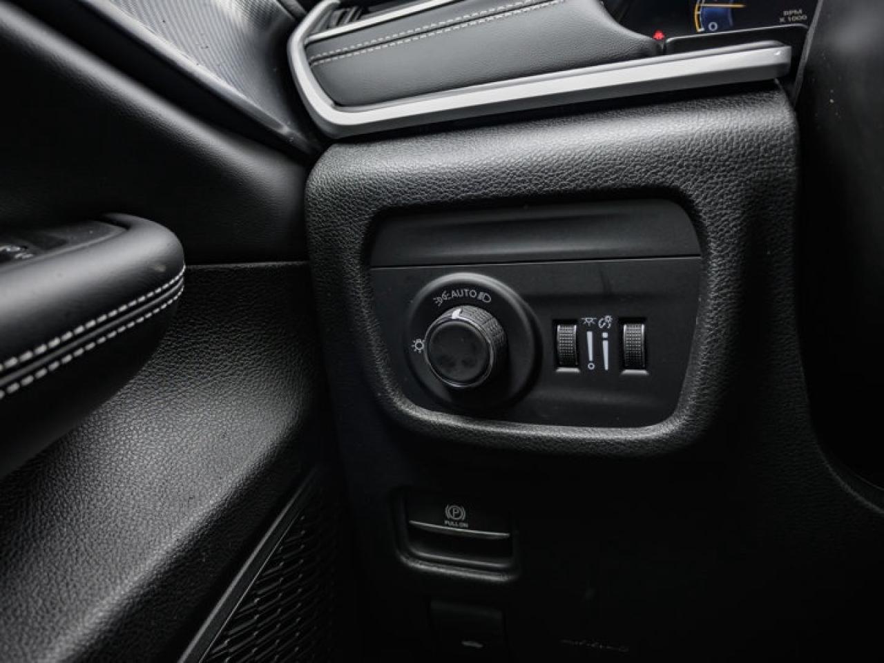 2025 Jeep Grand Cherokee Altitude Photo