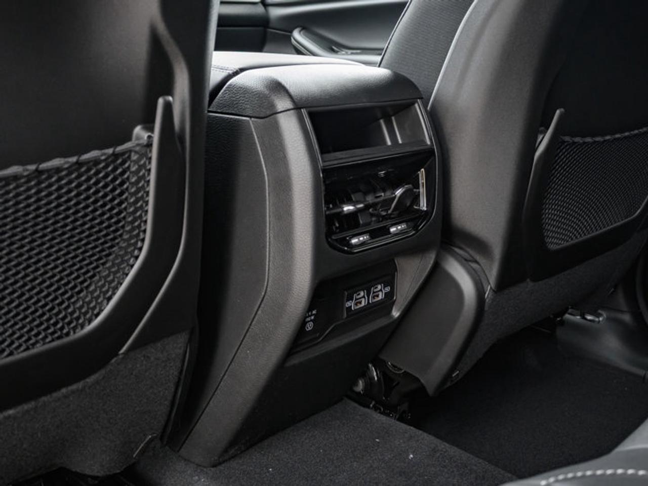 2025 Jeep Grand Cherokee Altitude Photo