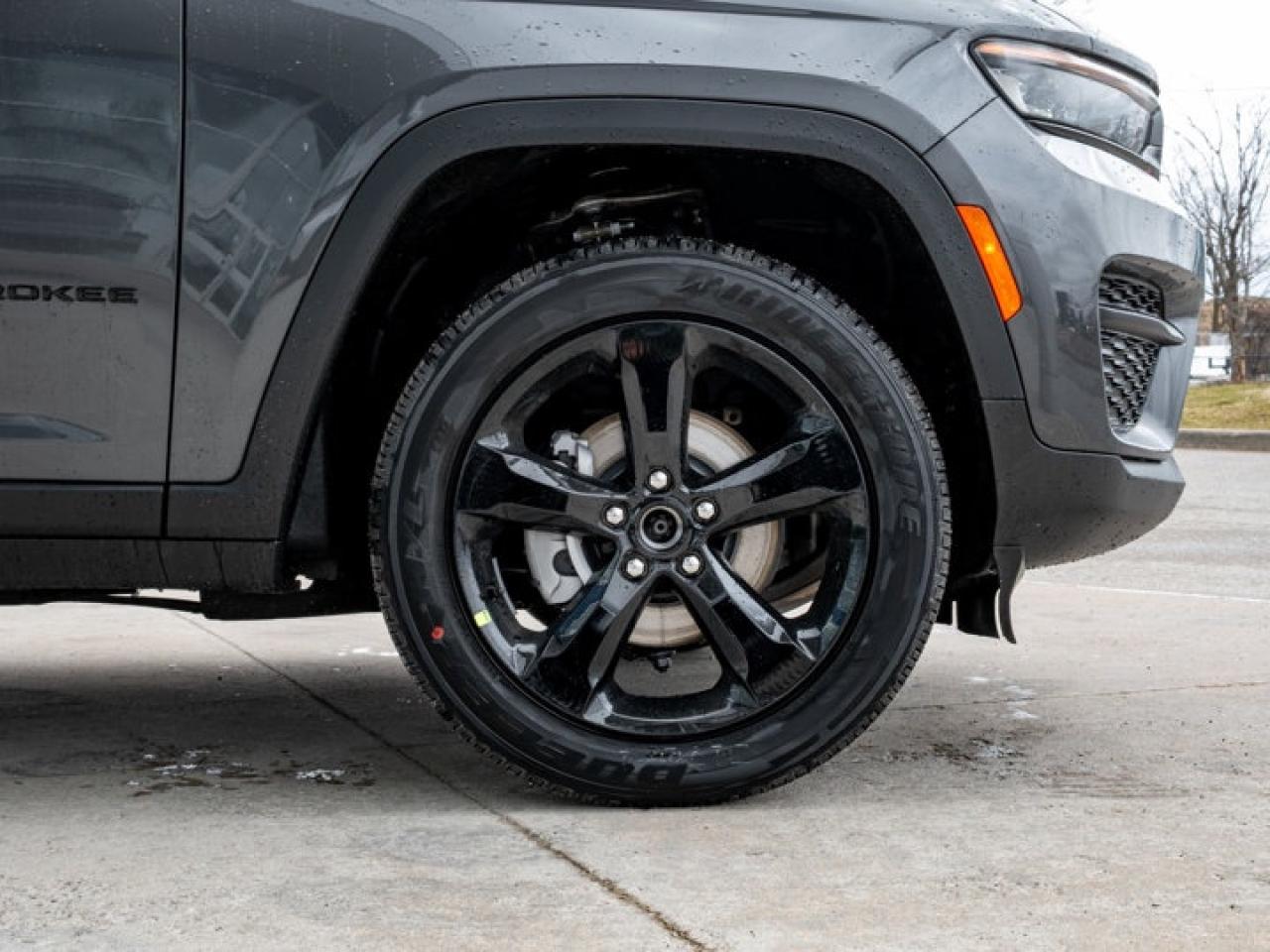 2025 Jeep Grand Cherokee Altitude Photo