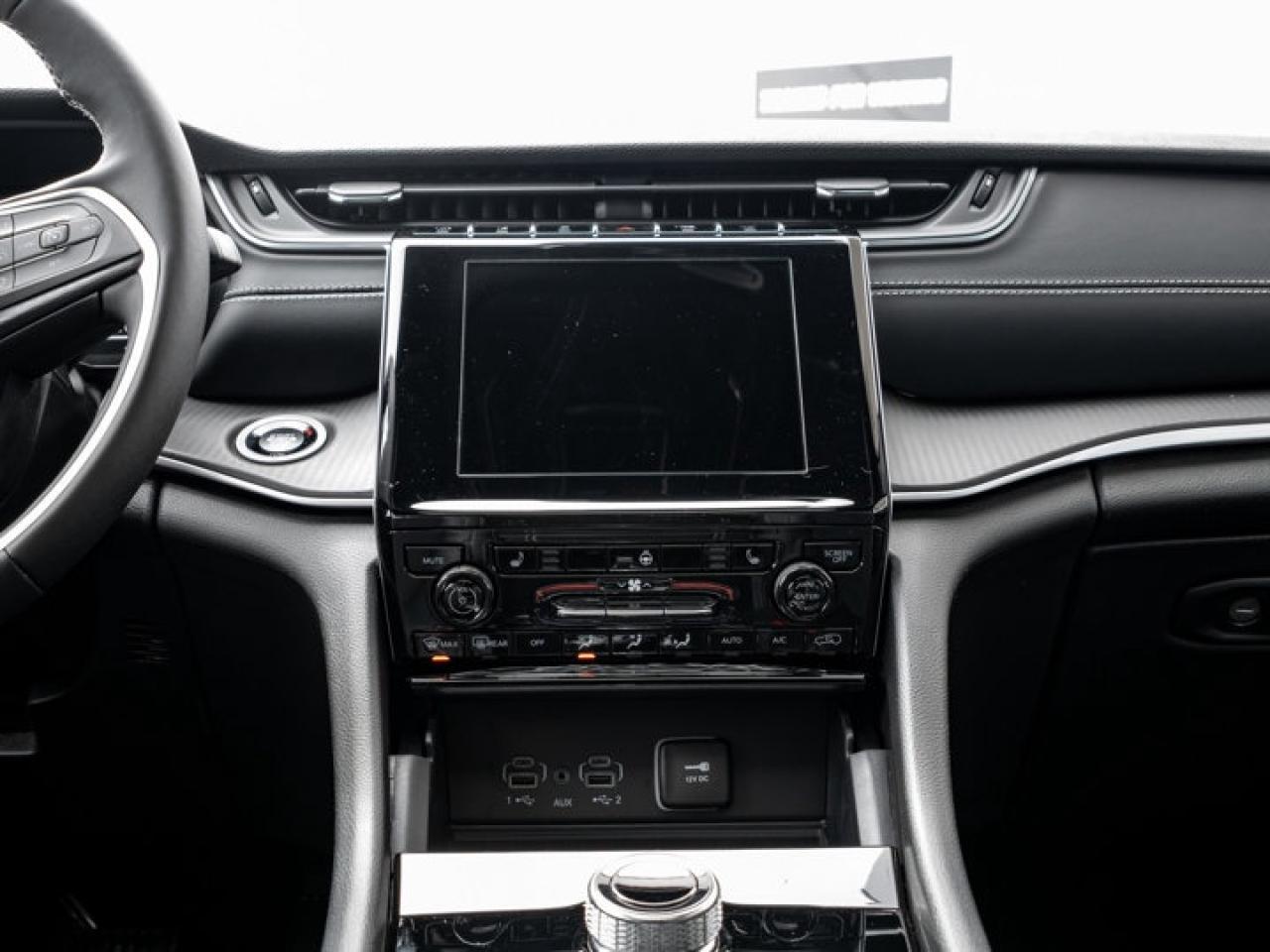 2025 Jeep Grand Cherokee Altitude Photo