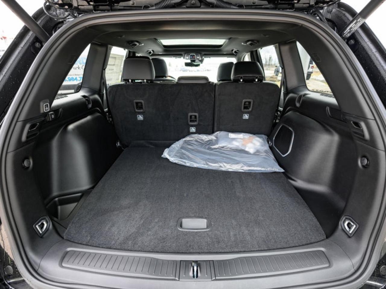 2025 Jeep Grand Cherokee Limited Photo