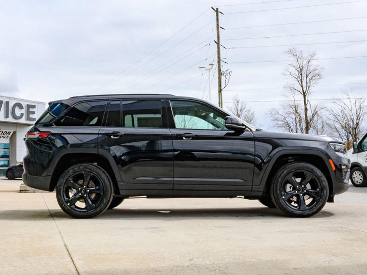 2025 Jeep Grand Cherokee Limited Photo