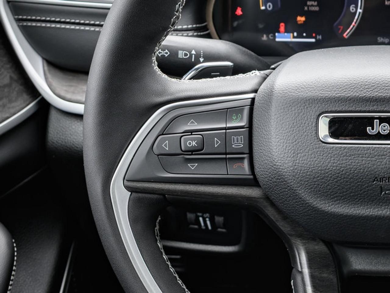 2025 Jeep Grand Cherokee Limited Photo