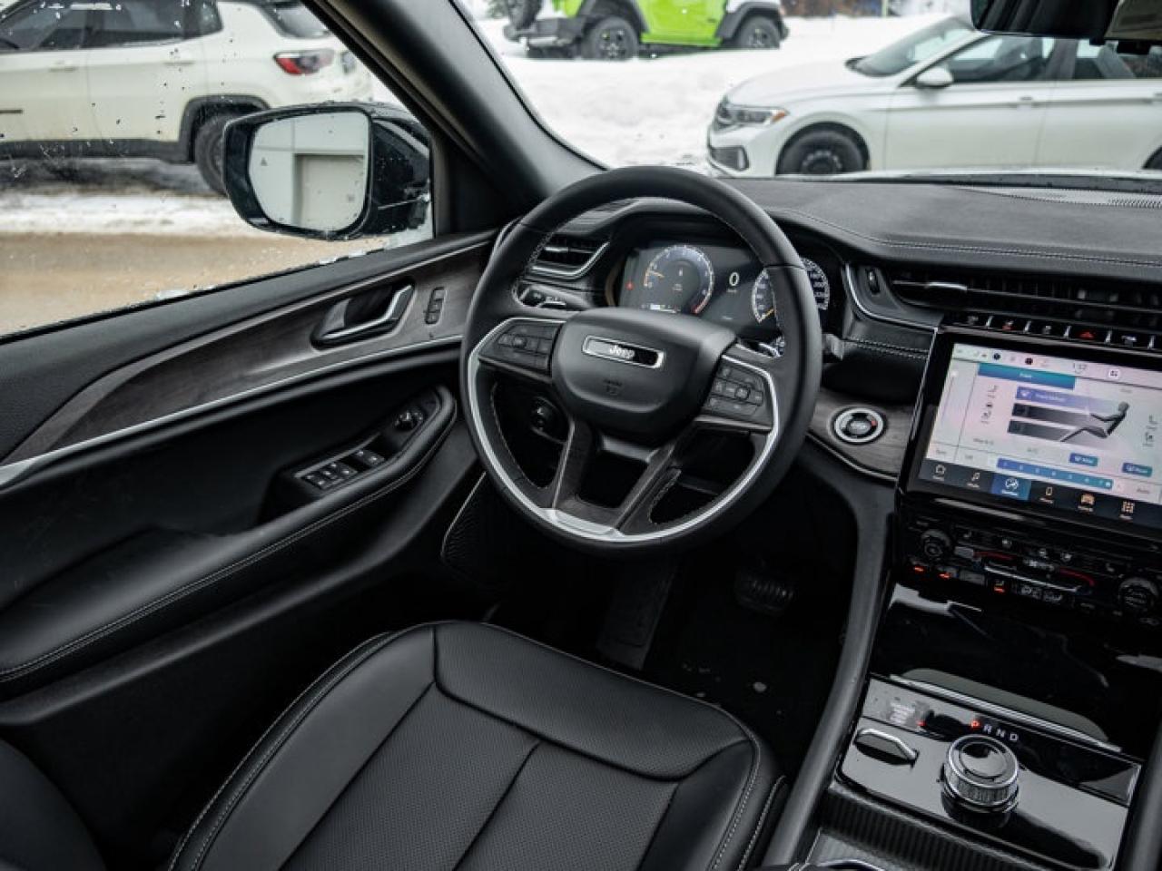 2025 Jeep Grand Cherokee L Limited Photo