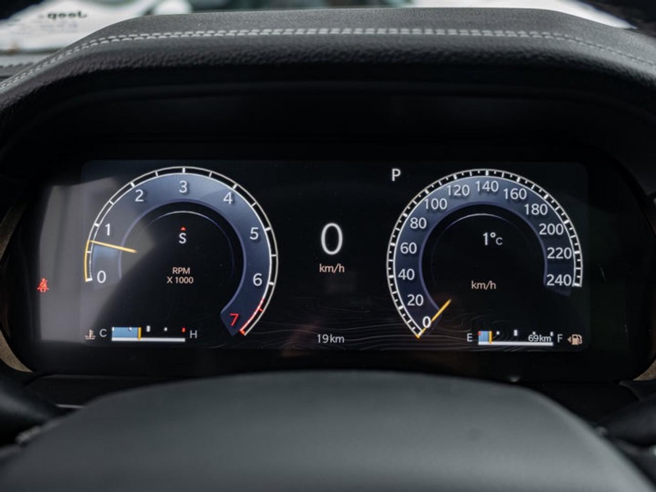 2025 Jeep Grand Cherokee L Limited Photo3