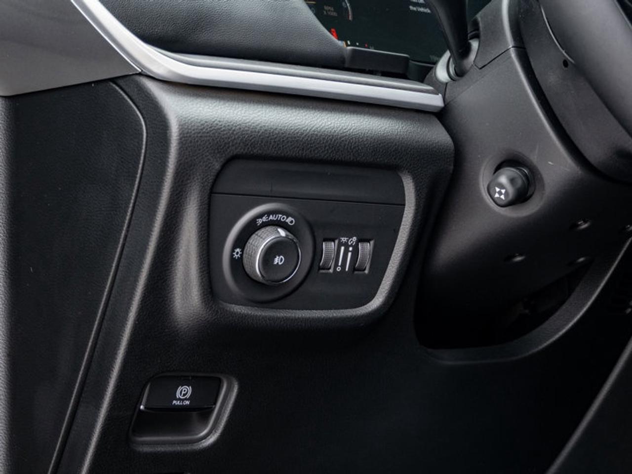 2025 Jeep Grand Cherokee L Limited Photo