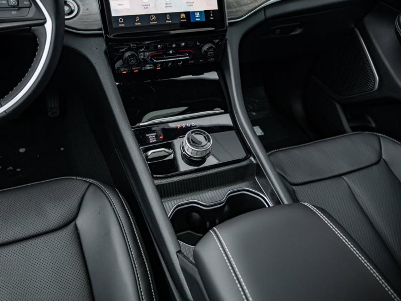 2025 Jeep Grand Cherokee L Limited Photo