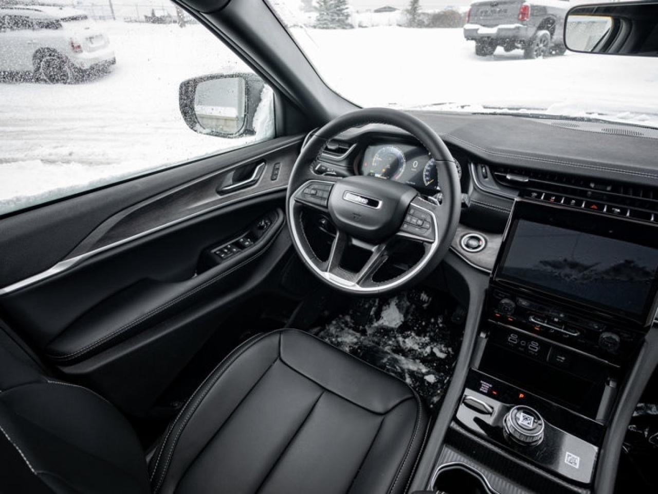 2025 Jeep Grand Cherokee Limited Photo