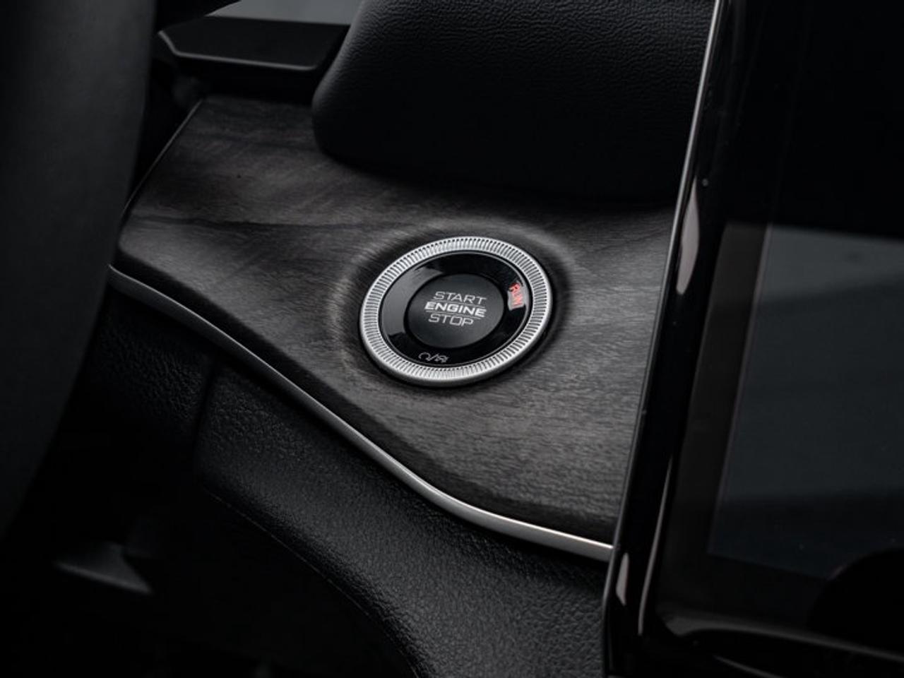 2025 Jeep Grand Cherokee Limited Photo