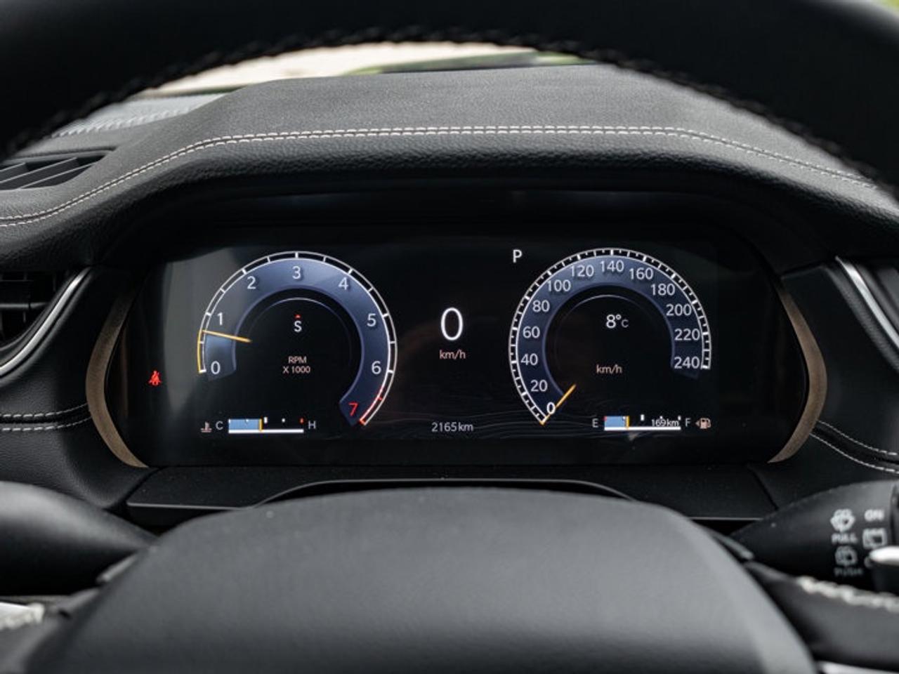 2025 Jeep Grand Cherokee Limited Photo3