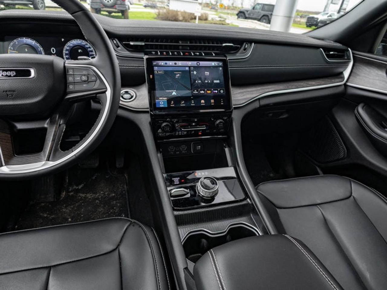 2025 Jeep Grand Cherokee Limited Photo