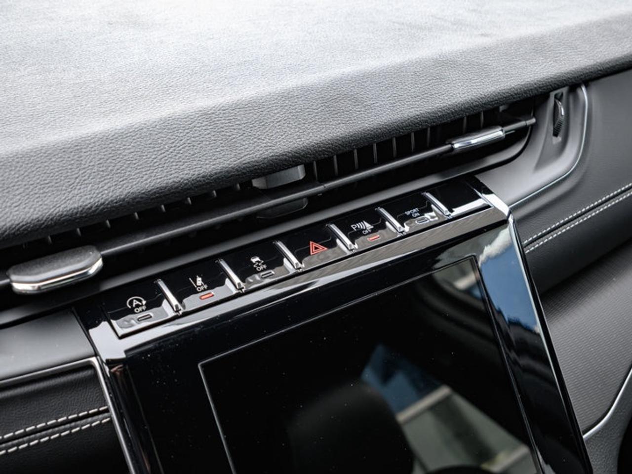 2025 Jeep Grand Cherokee Altitude Photo