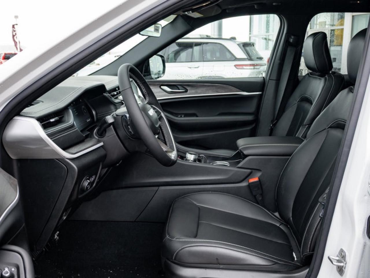 2025 Jeep Grand Cherokee Limited Photo