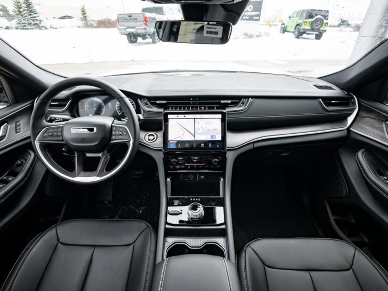 2025 Jeep Grand Cherokee Limited Photo