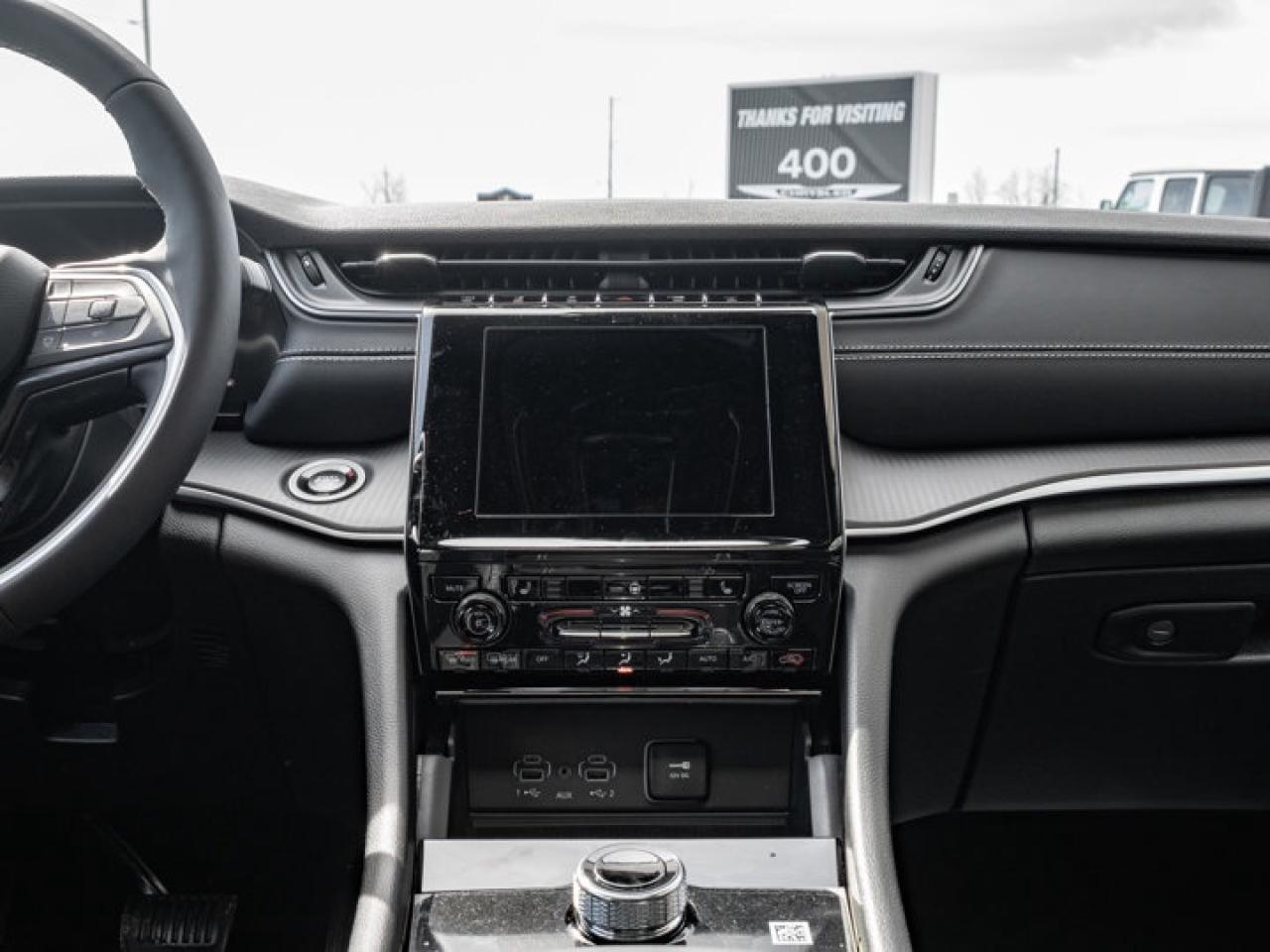 2025 Jeep Grand Cherokee Altitude Photo