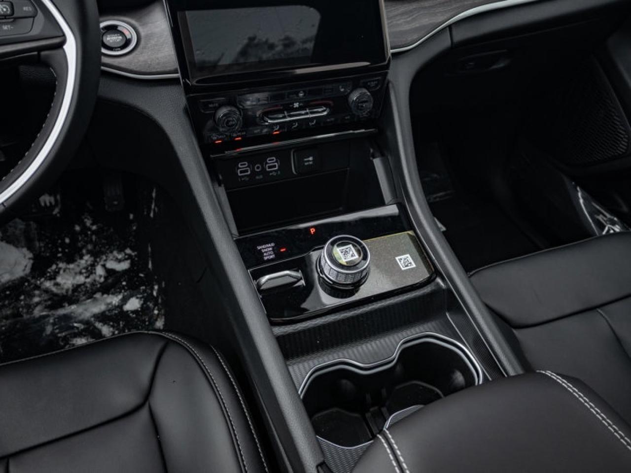 2025 Jeep Grand Cherokee Limited Photo