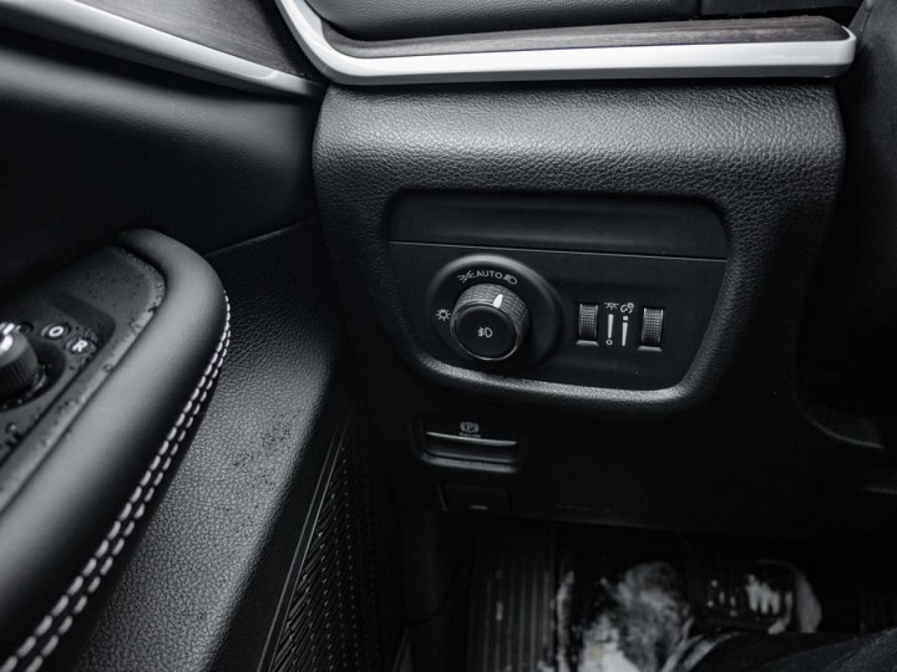 2025 Jeep Grand Cherokee Limited Photo