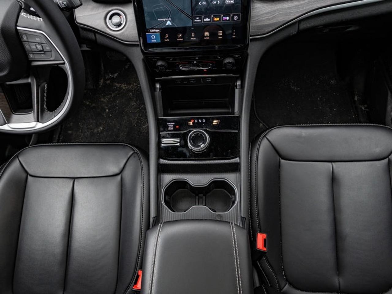 2025 Jeep Grand Cherokee Limited Photo