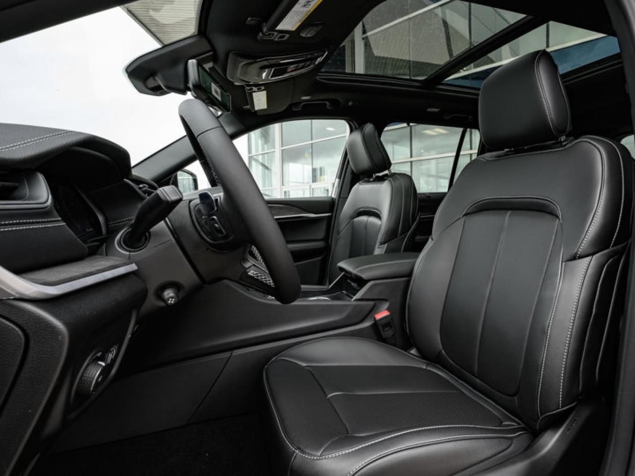 2025 Jeep Grand Cherokee Limited Photo