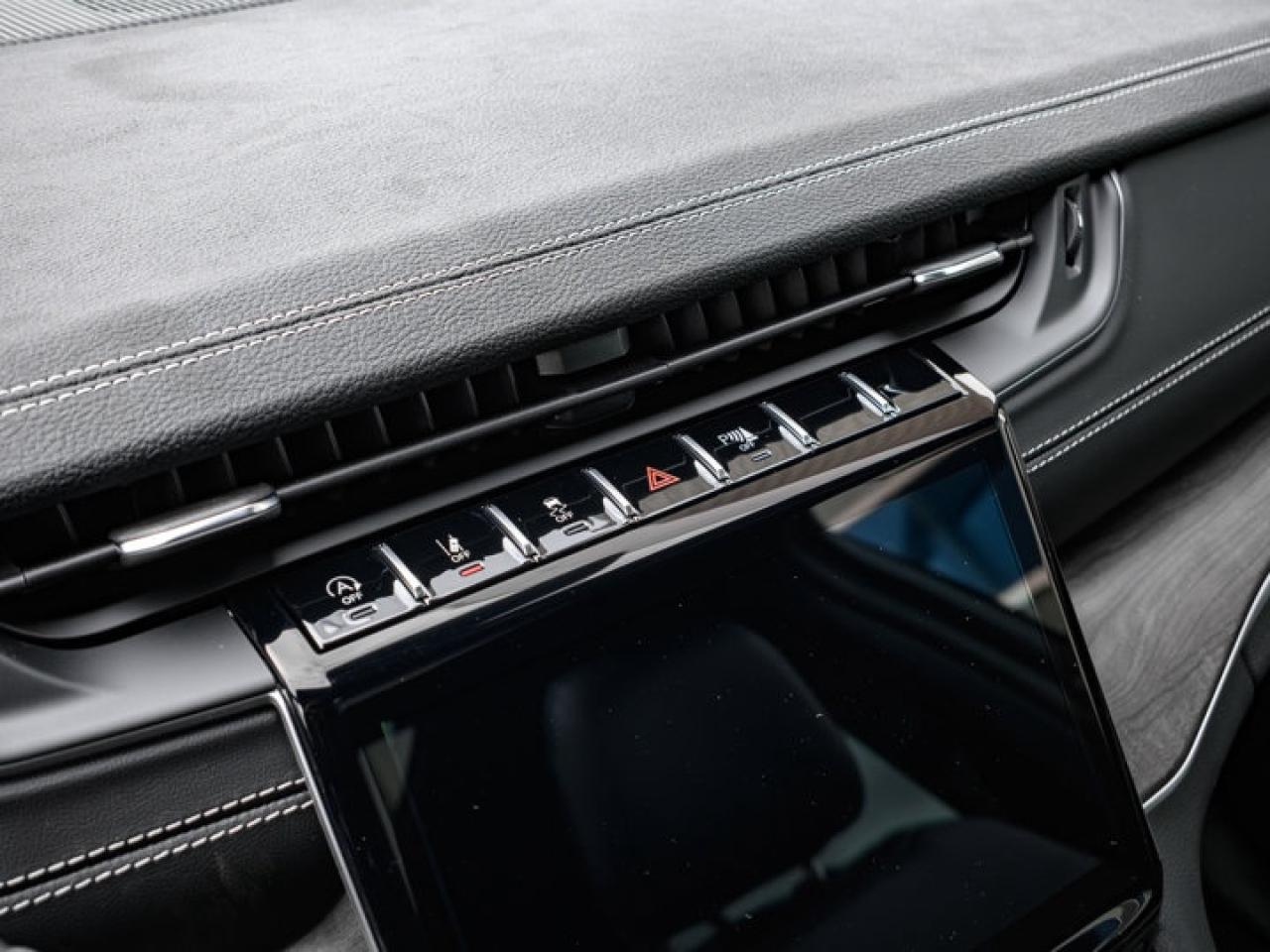 2025 Jeep Grand Cherokee Limited Photo