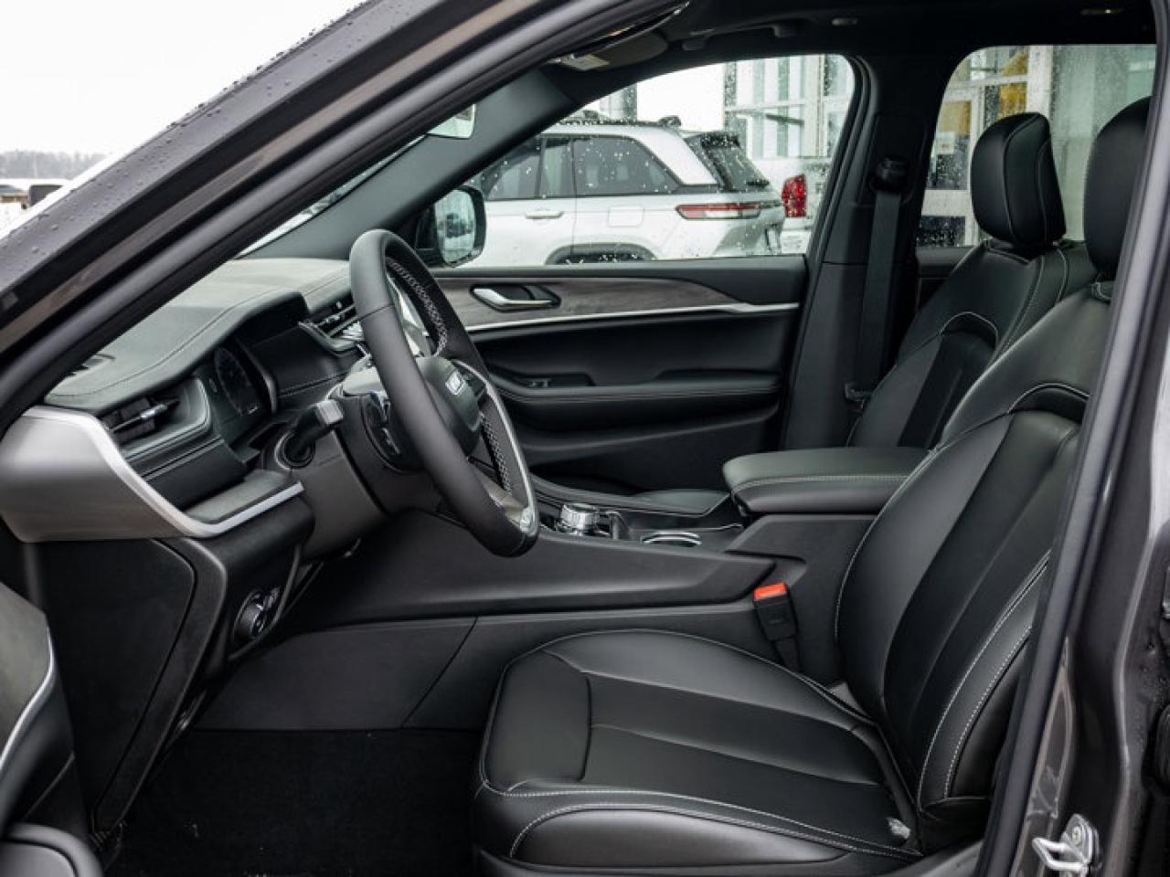 2025 Jeep Grand Cherokee Limited Photo