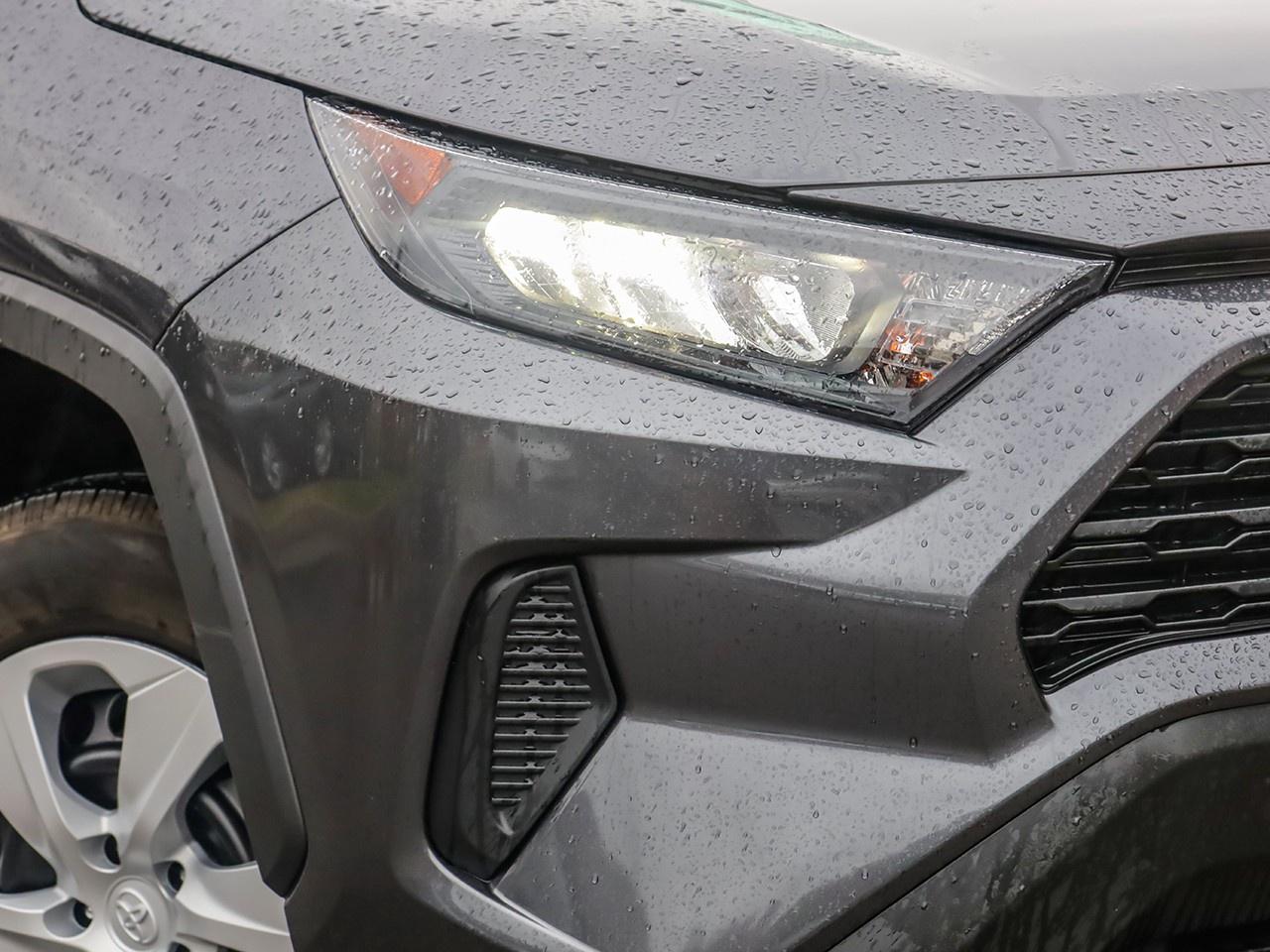 2024 Toyota RAV4 LE Photo