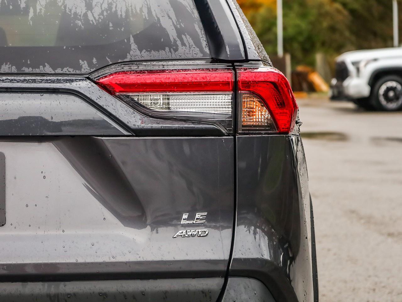 2024 Toyota RAV4 LE Photo