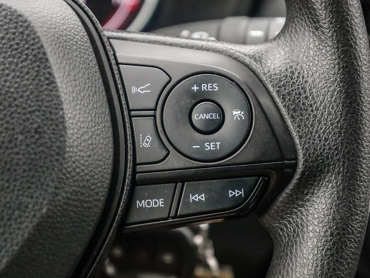 2024 Toyota RAV4 LE Photo