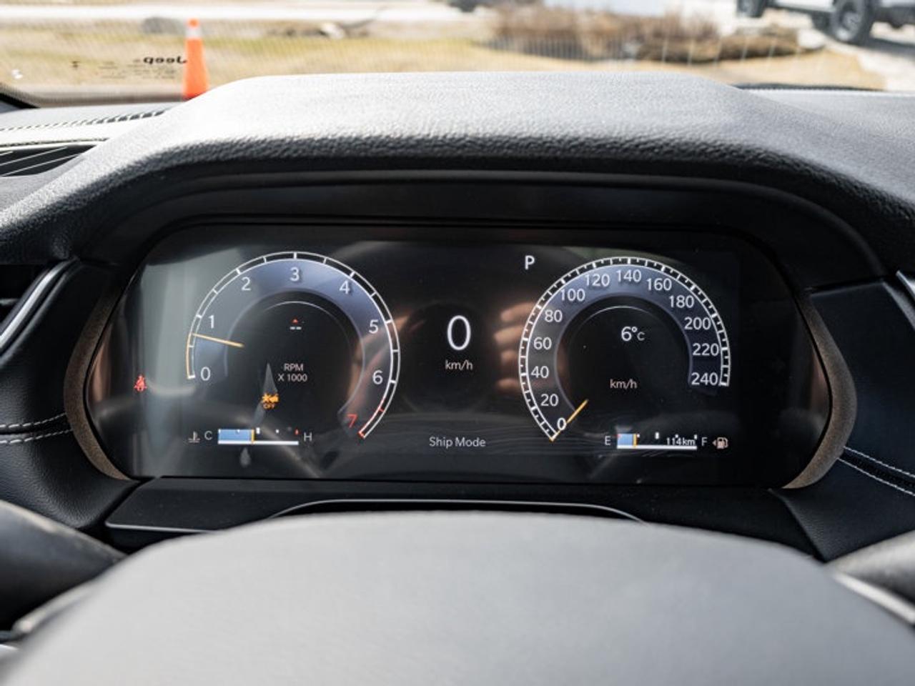 2025 Jeep Grand Cherokee Altitude Photo3