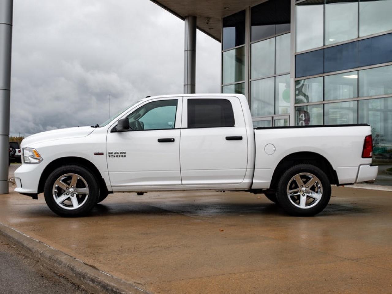 2017 RAM 1500 Express Photo