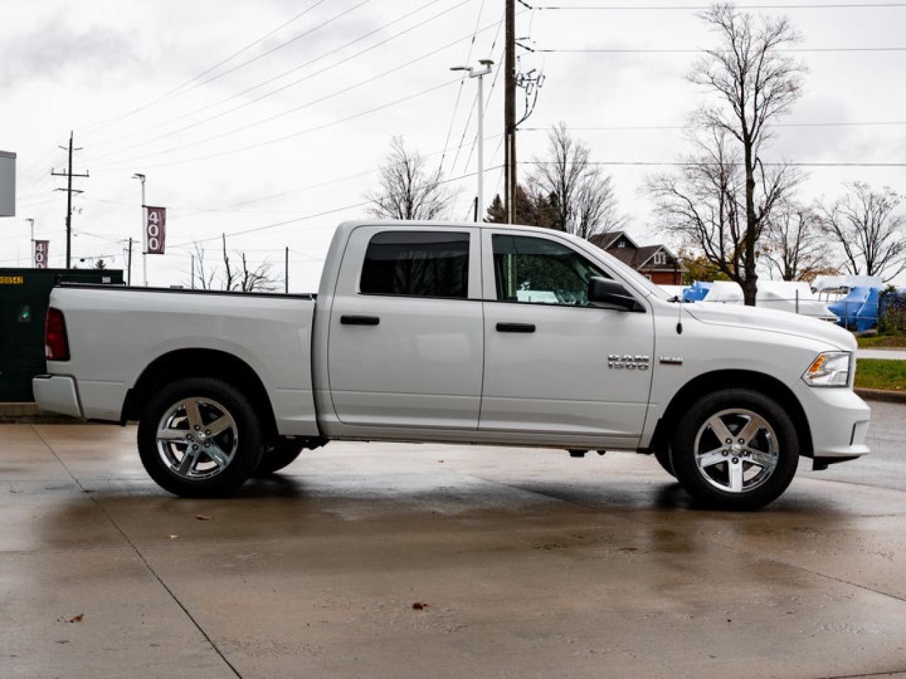 2017 RAM 1500 Express Photo