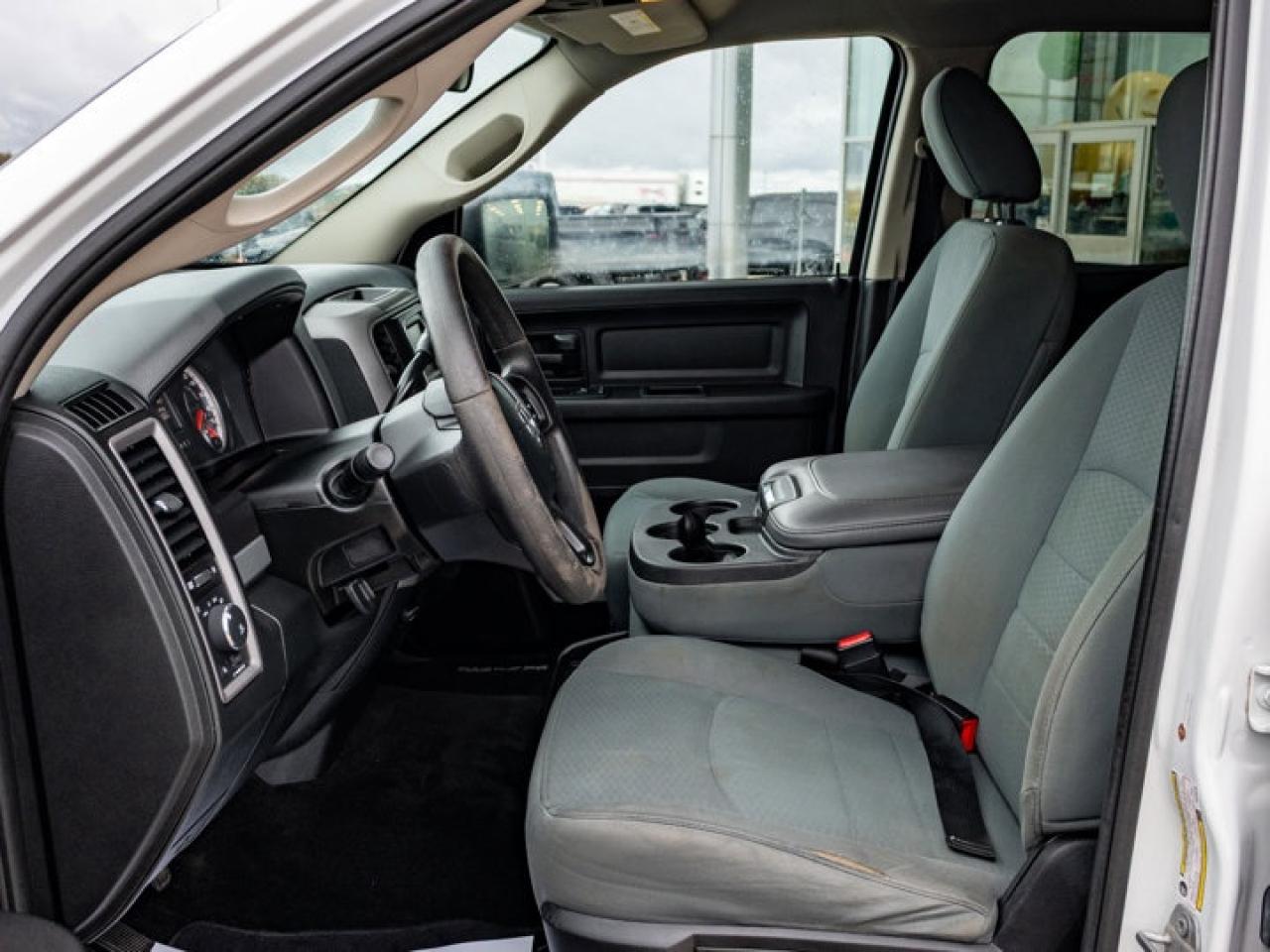 2017 RAM 1500 Express Photo