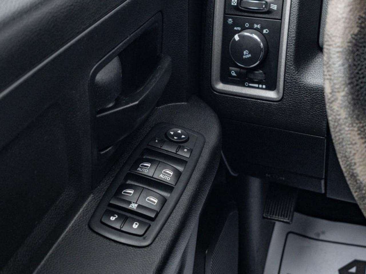 2017 RAM 1500 Express Photo